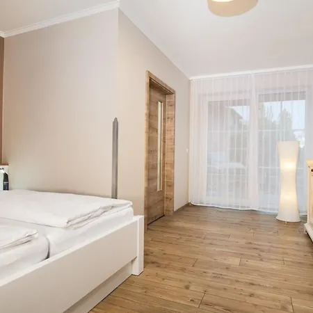 Vali - Odins Blick 3 - Drei Terrassen, Privatstrand, Sauna, Ruhige Lage Apartment Lobbe
